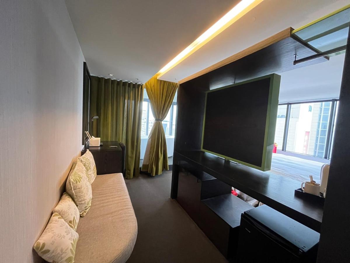 Hotel Myhotels 14